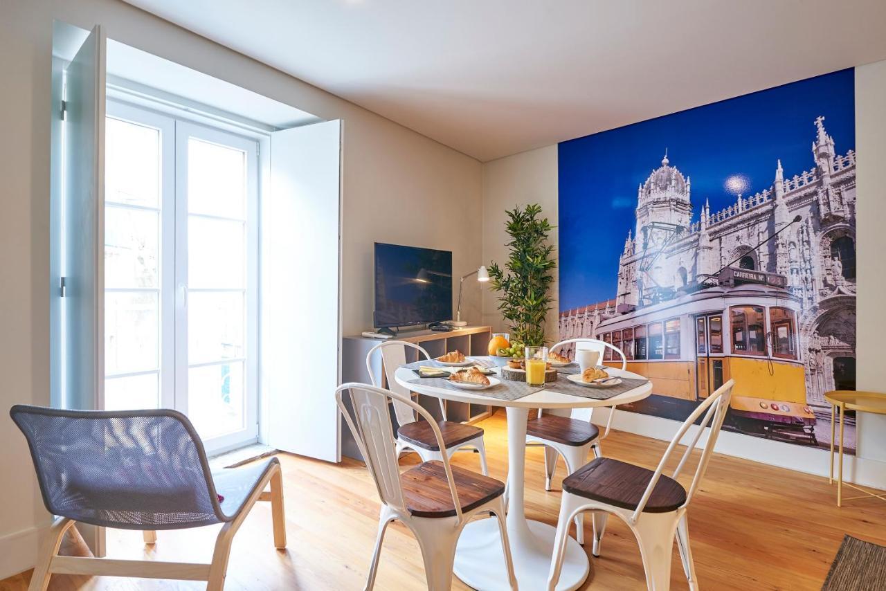 Modern Apartment Bica Dos Olhos Лиссабон Номер фото