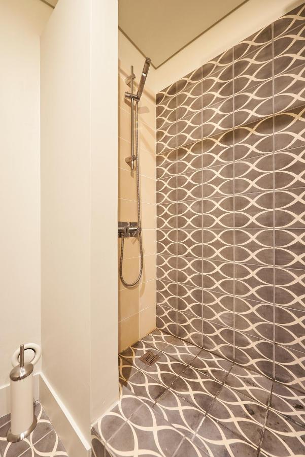 Modern Apartment Bica Dos Olhos Лиссабон Номер фото
