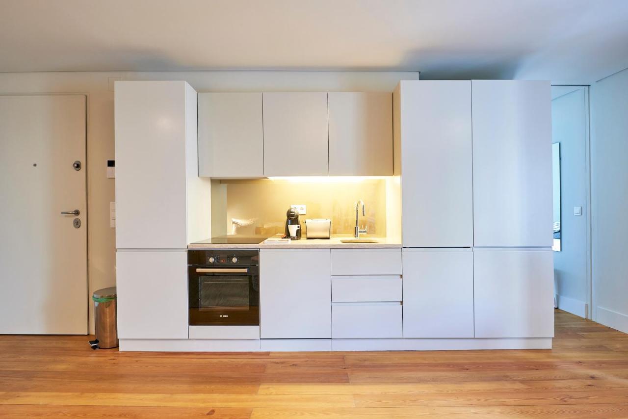 Modern Apartment Bica Dos Olhos Лиссабон Номер фото