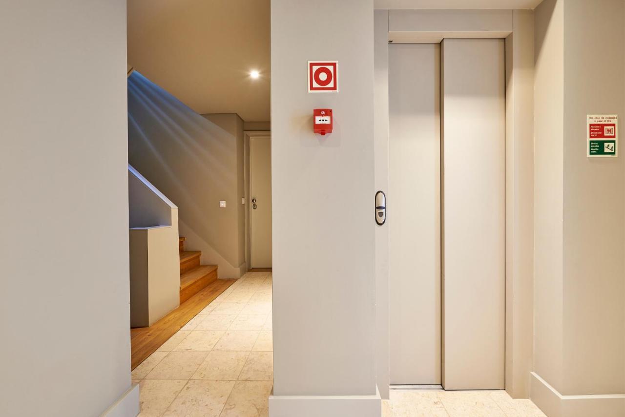Modern Apartment Bica Dos Olhos Лиссабон Номер фото