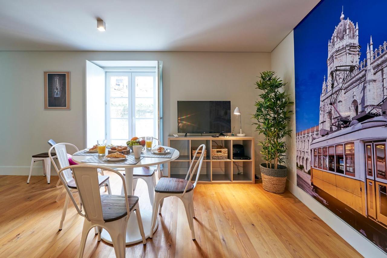 Modern Apartment Bica Dos Olhos Лиссабон Номер фото
