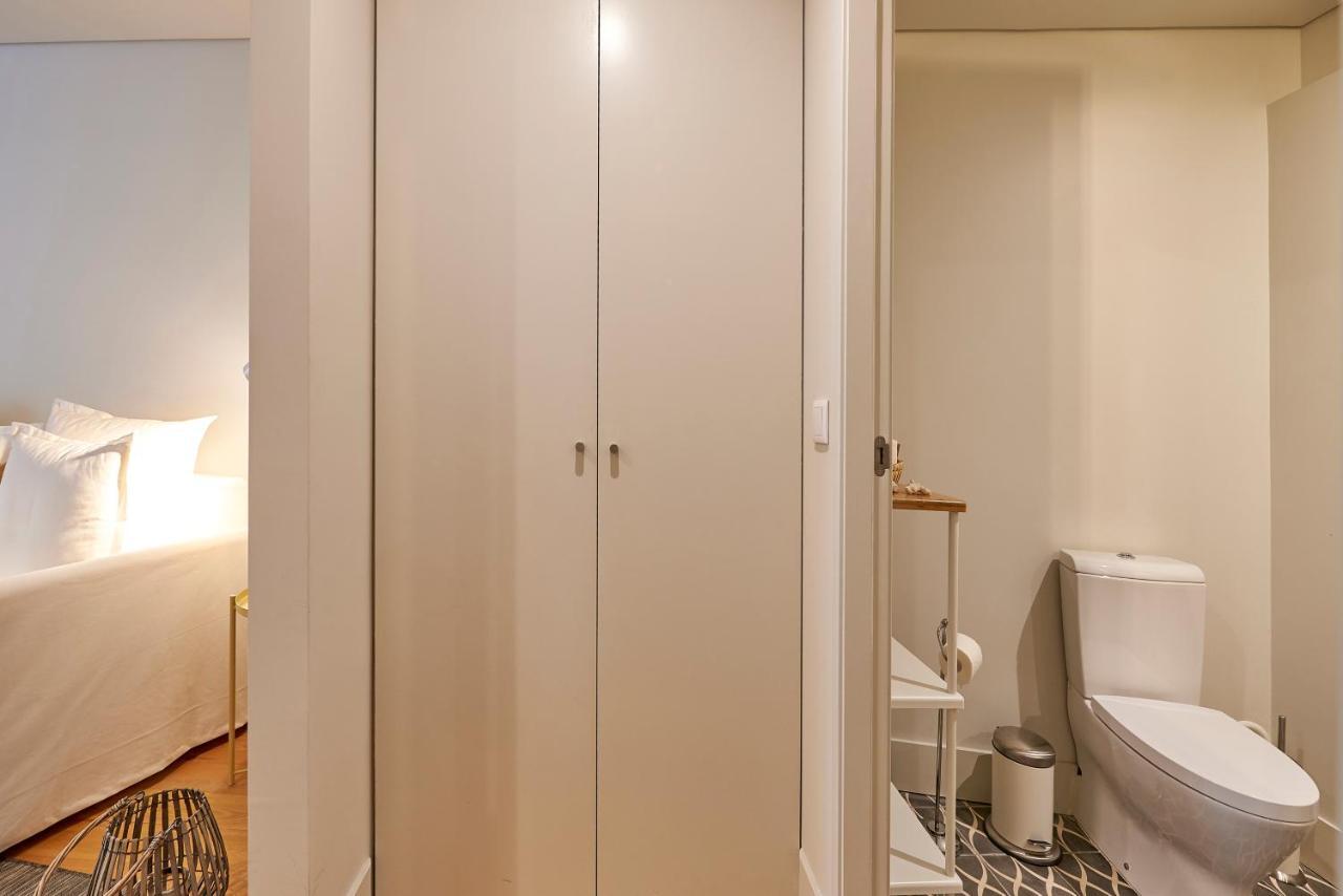 Modern Apartment Bica Dos Olhos Лиссабон Номер фото
