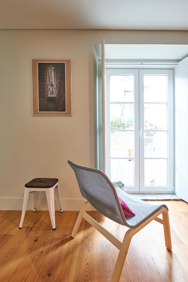 Modern Apartment Bica Dos Olhos Лиссабон Номер фото