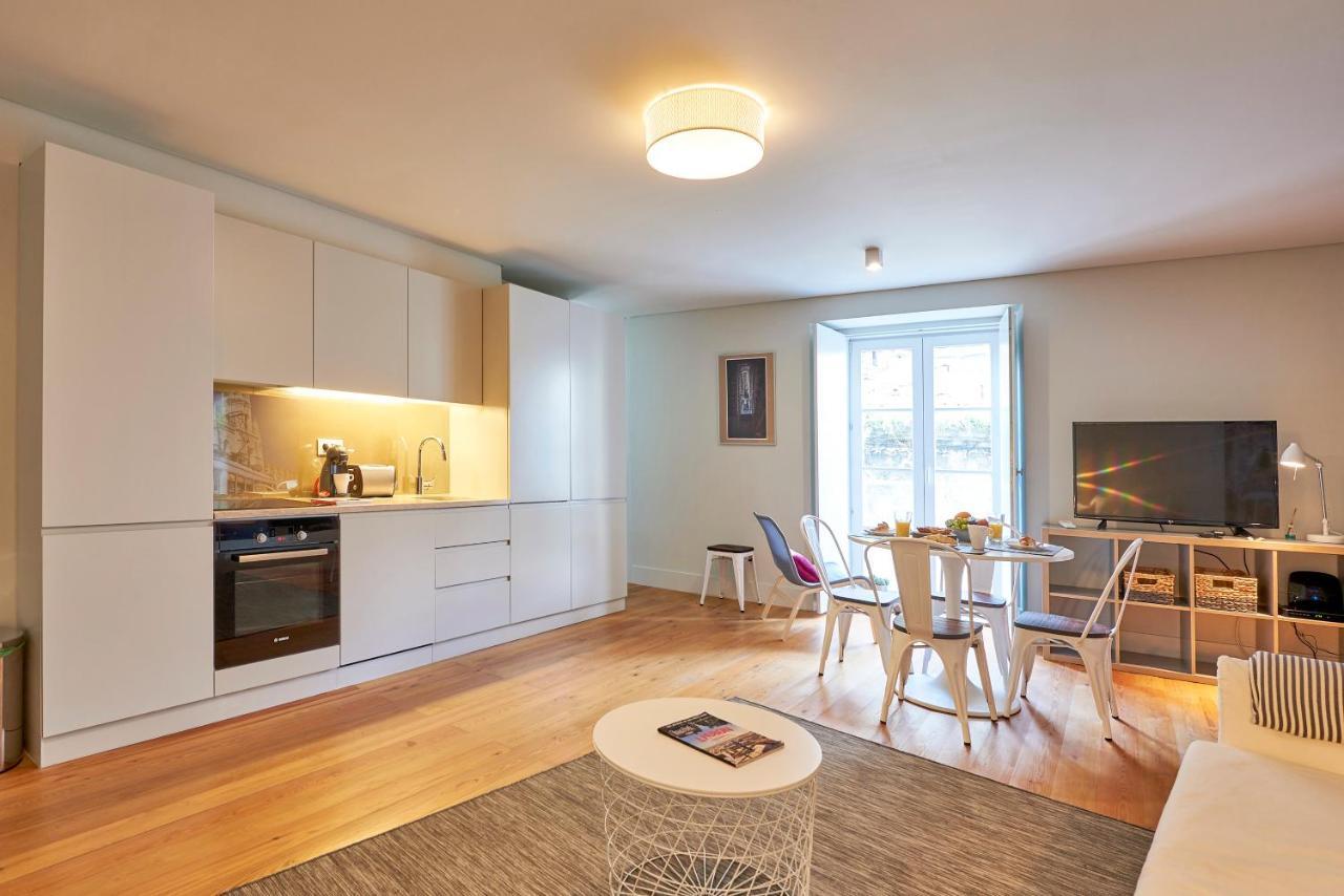 Modern Apartment Bica Dos Olhos Лиссабон Номер фото