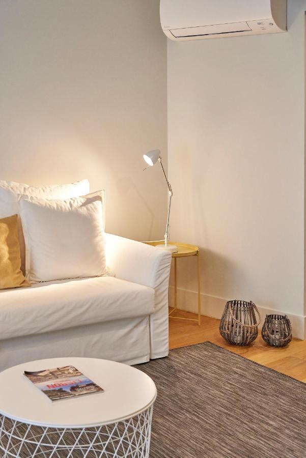 Modern Apartment Bica Dos Olhos Лиссабон Номер фото